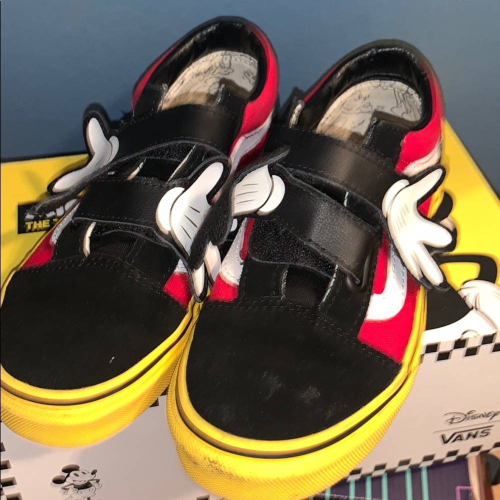 COPY - COPY - Kids Mickey sneakers